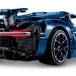 42083 Bugatti Chiron Lego rear view