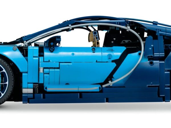 LEGO Technic Bugatti Chiron 42083 for rent UK