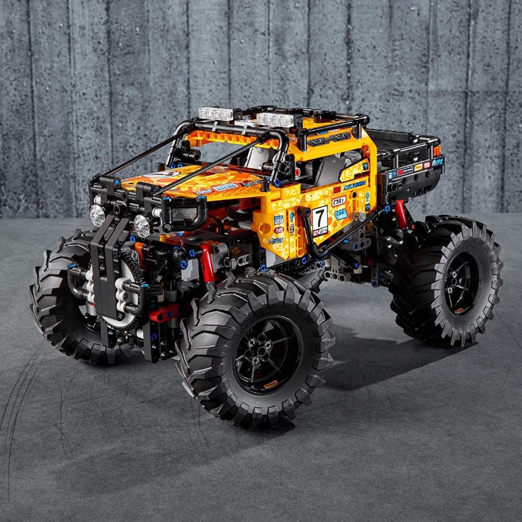 LEGO Technic 4x4 X-treme off-roader 42099 for rent UK