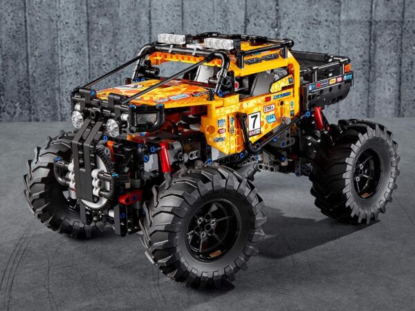 LEGO Technic 4x4 X-treme off-roader 42099 for rent UK