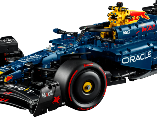 LEGO Technic Oracle Red Bull Racing RB20 F1 Car 42206 for rent UK