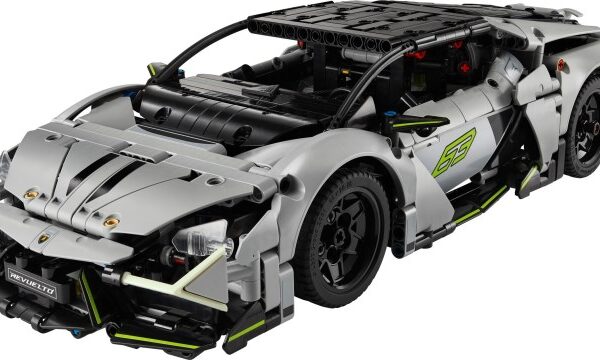 LEGO Technic Lamborghini Revuelto 42214 for rent UK