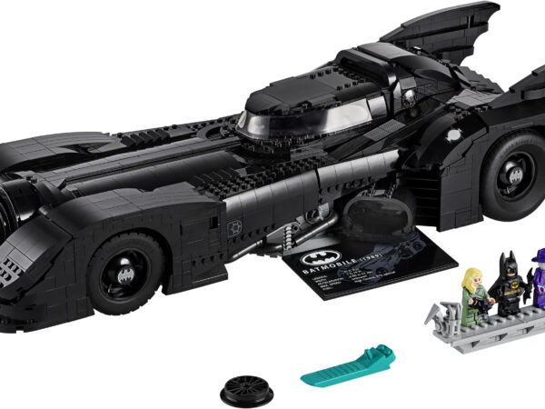 LEGO Technic Creator Expert 1989 Batmobile 76139 for rent UK