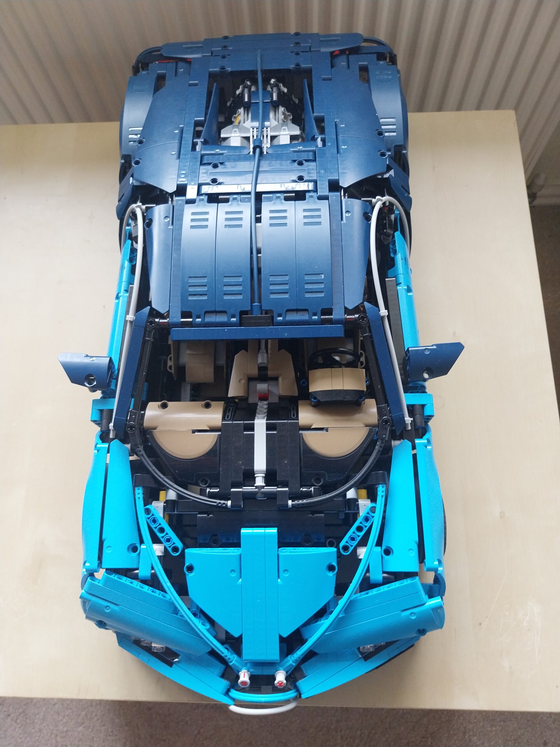 Brick Club member build - LEGO Technic Bugatti Chiron 42083, rear and engine detail