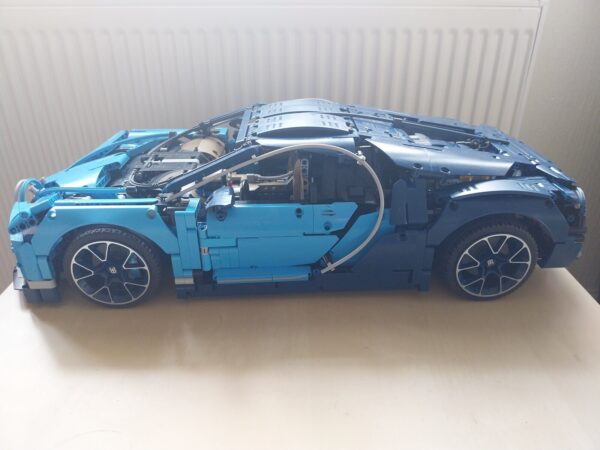 Completed blue LEGO Technic Bugatti Chiron 42083 built by a Brick Club member