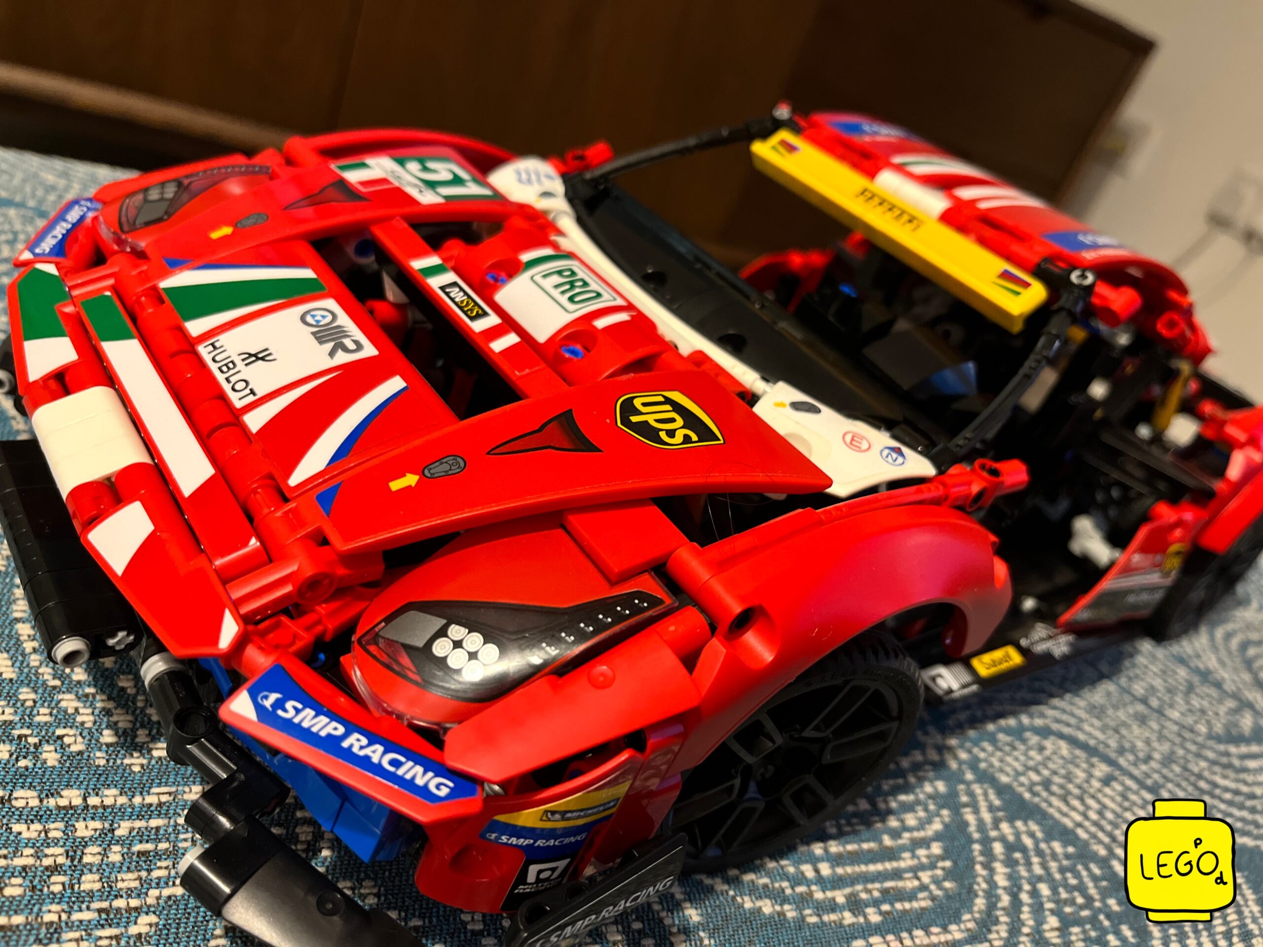 Ferrari 488 GTE 42125 - front view