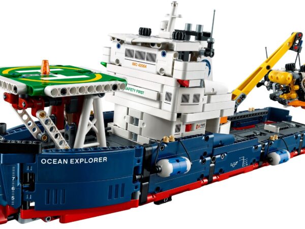 LEGO Technic Ocean Explorer 42064 for rent UK