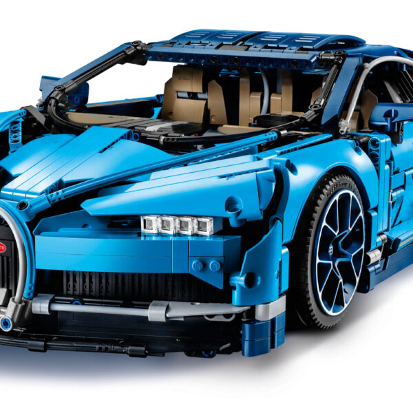 LEGO Technic 42083 for rent UK