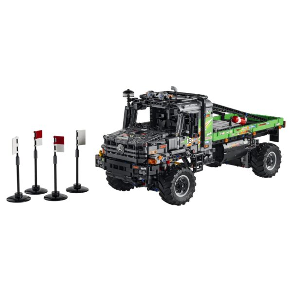 LEGO Technic 4x4 Mercedes-Benz Zetros Trial Truck