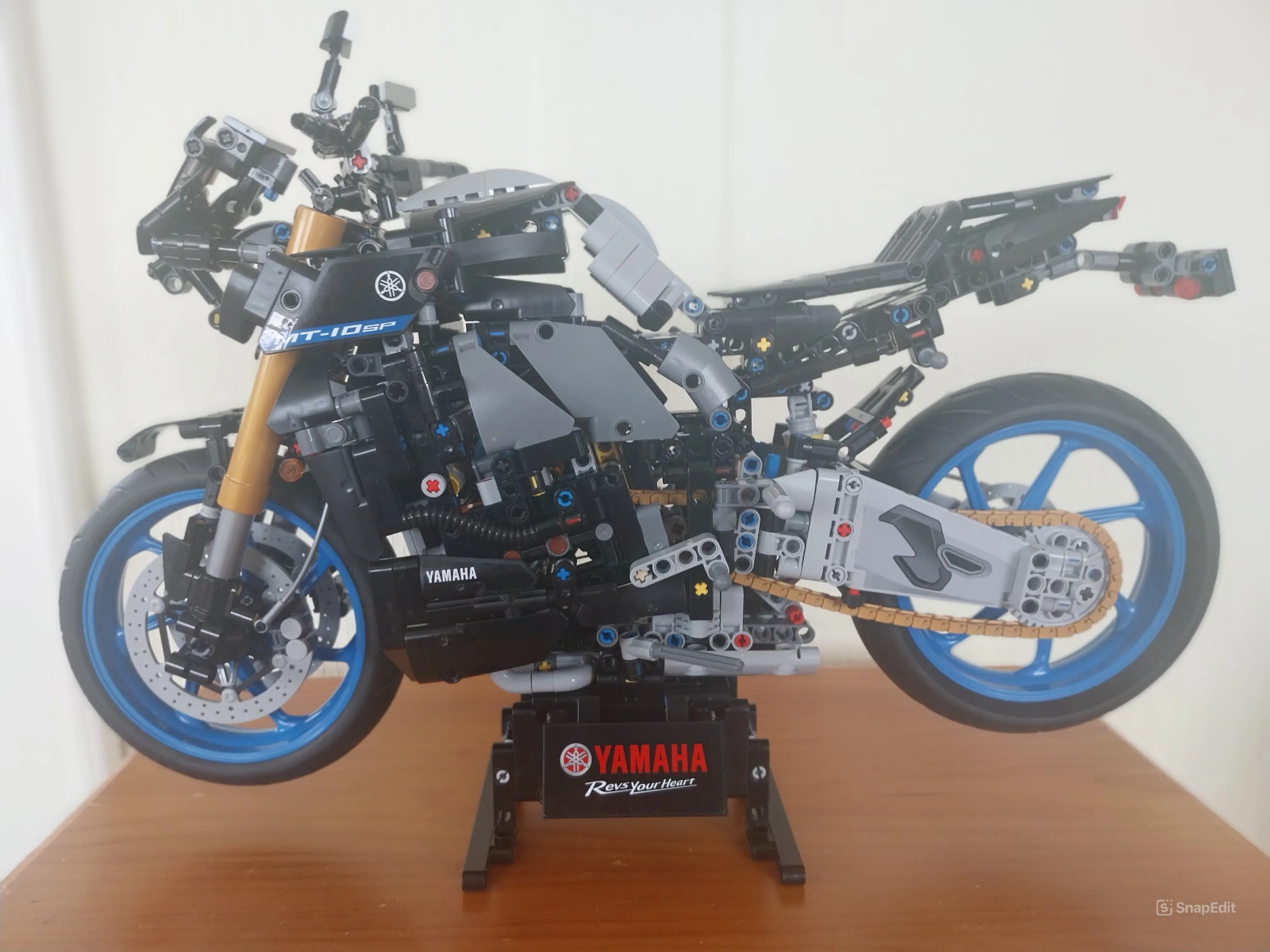 Completed LEGO Technic Yamaha MT-07 42139 member build