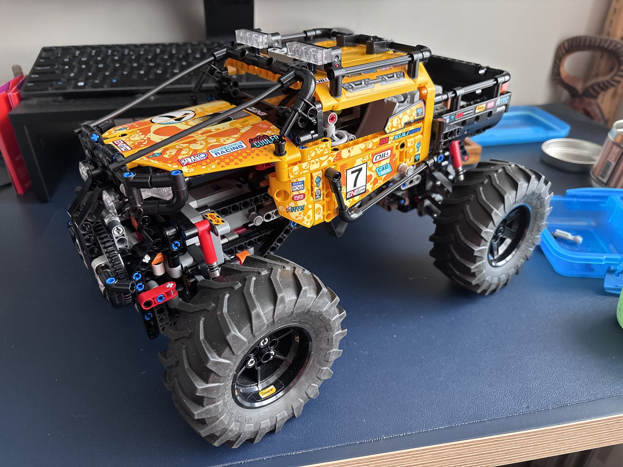 Brick Club subscriber's completed LEGO Technic 4x4 X-treme Off-Roader 42099